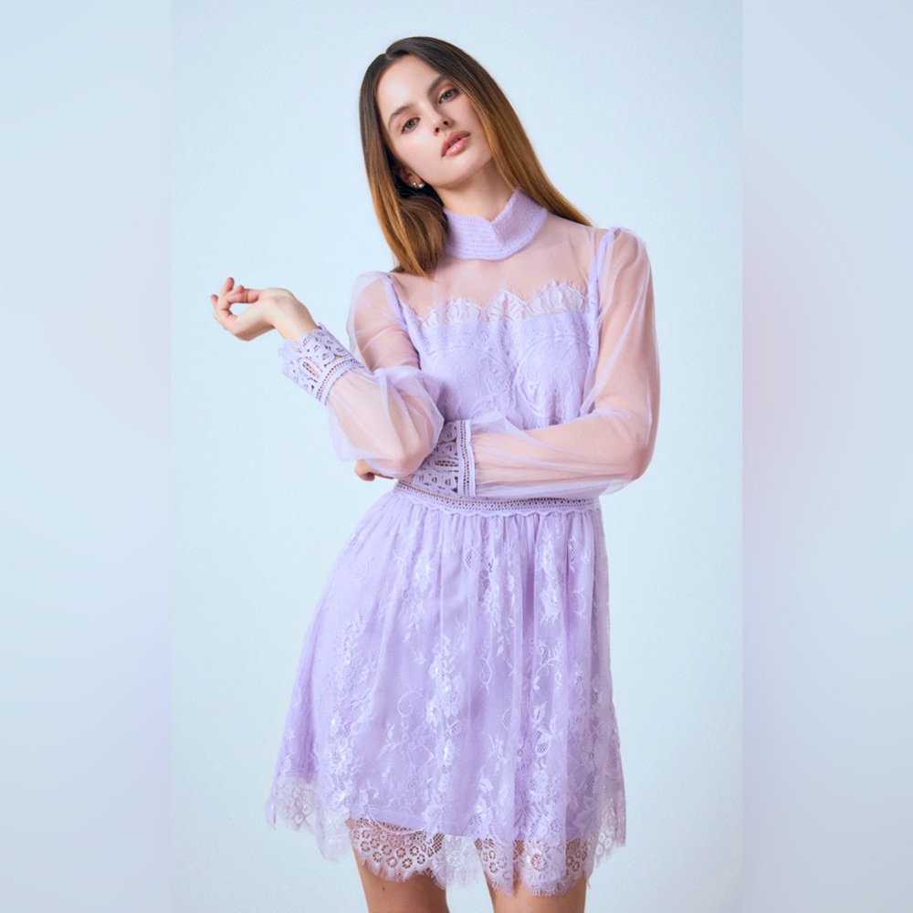 ENDLESS ROSE LONG SLEEVE LACE MINI DRESS SIZE MEDIUM